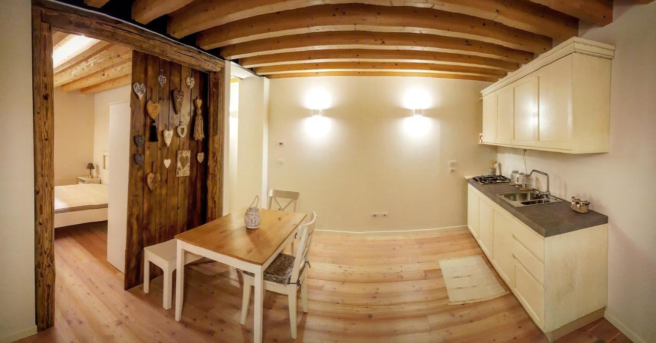 Pie Castello Bed and Breakfast Susegana Exteriör bild